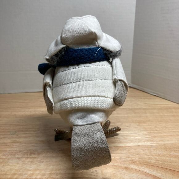 Target Bird Wondershop Forrest Featherly Friends Bird w/White Jacket. Pre-Owned - Picture 3 of 7